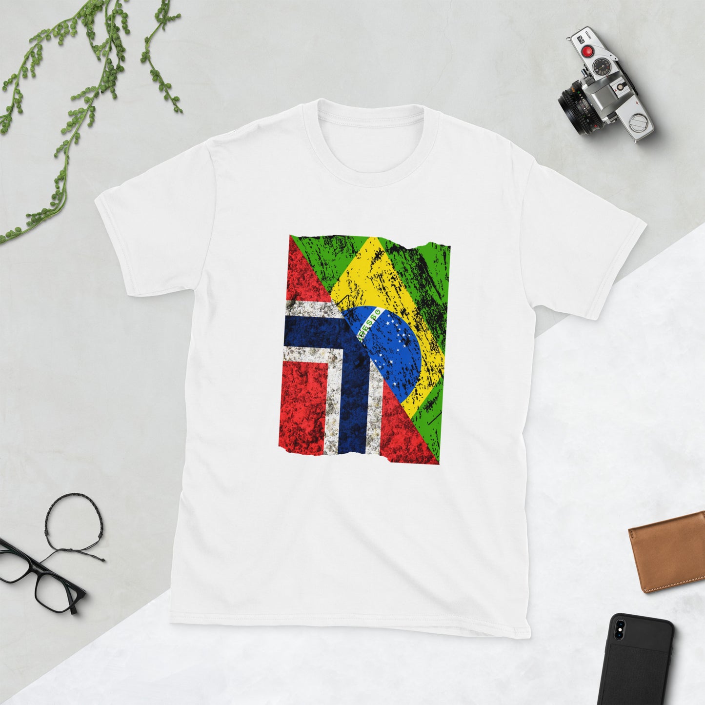 Womam T-Shirt Brasil and Norway